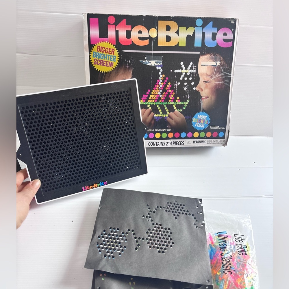 Vintage Lite Brite Toy Hasbro Peg Board with Box Templates
